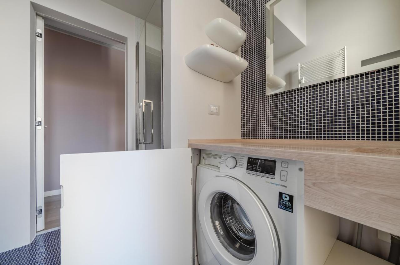 Lovely Apartment In Milano-Porta Romana W/ Balcony Exterior foto